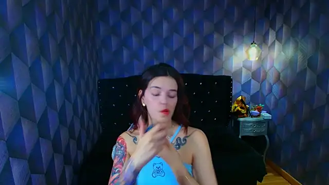 LiaHarryis online show from May 24, 5:13 pm