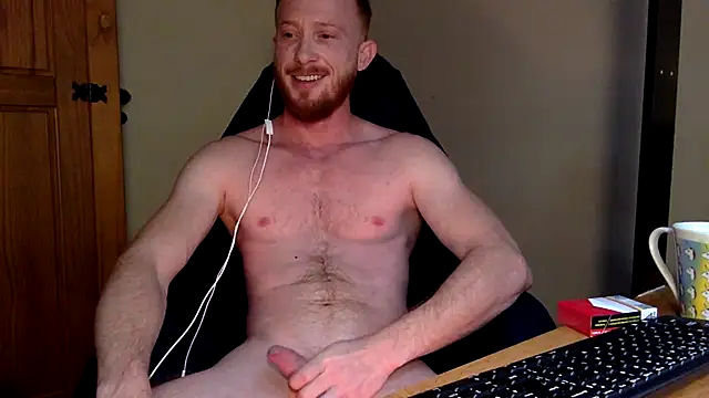 Snapshot of Smoker_Ginger chatting on November 11, 11:27 am Smoker Ginger online show from November 11, 11:27 am