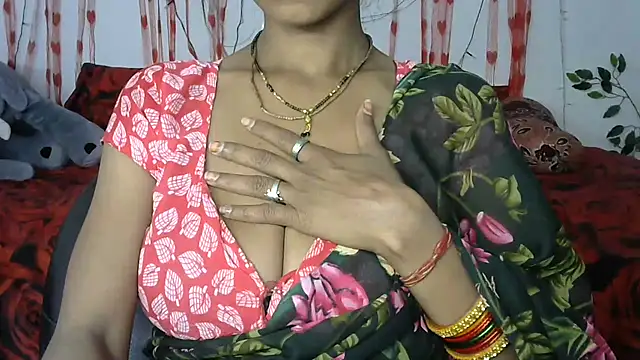 Snapshot of Anjali_Milsi chatting on March 18, 9:45 am Anjali Milsi online show from March 18, 9:45 am