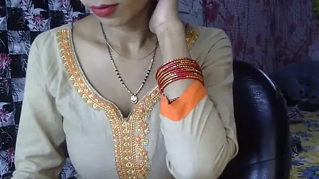 Snapshot of Anjali_Milsi chatting on October 7, 4:35 am Anjali Milsi online show from October 7, 4:35 am