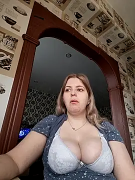 Lady nice cat online show from March 27, 2:53 am