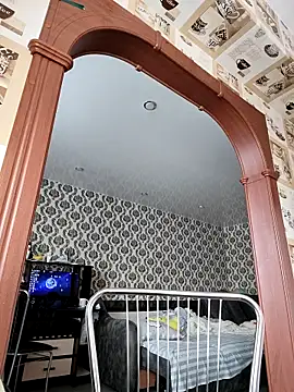 Lady nice cat online show from February 10, 2:43 am