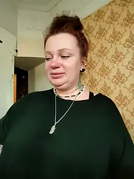 Snapshot of EllieOz chatting on March 19, 1:40 pm EllieOz online show from March 19, 1:40 pm