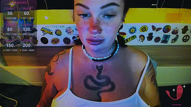 EllieOz online show from January 7, 1:38 pm