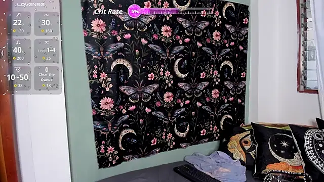 Marinnett11 online show from September 9, 1:53 pm