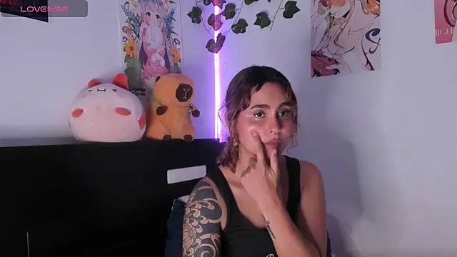 Violette-Ramirez01 online show from January 21, 10:30 pm