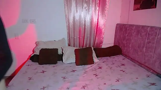 JossieGrey online show from May 18, 9:36 am