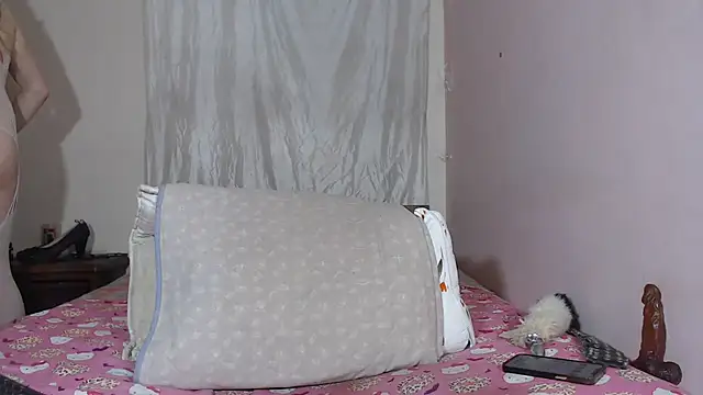 hazisabel online show from July 15, 2:51 am
