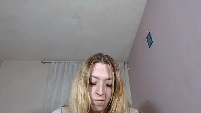 hazisabel online show from June 19, 2:39 am