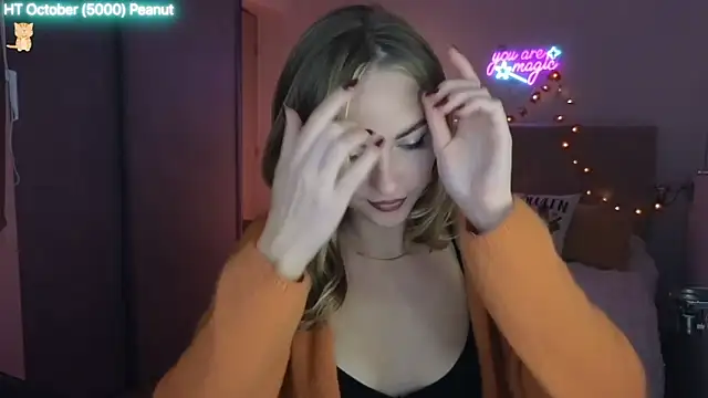 Miss Aliannaa online show from October 5, 7:59 pm