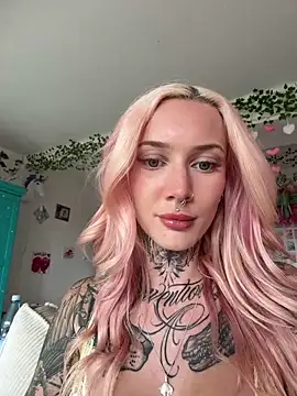 Snapshot of Stella-Kink chatting on June 11, 2:03 pm Stella-Kink online show from June 11, 2:03 pm