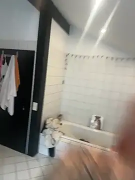 Stella-Kink online show from January 9, 11:50 am