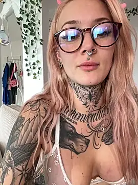 Snapshot of Stella-Kink chatting on October 21, 2:16 pm Stella-Kink online show from October 21, 2:16 pm