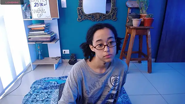 ela 0 online show from November 5, 12:30 pm