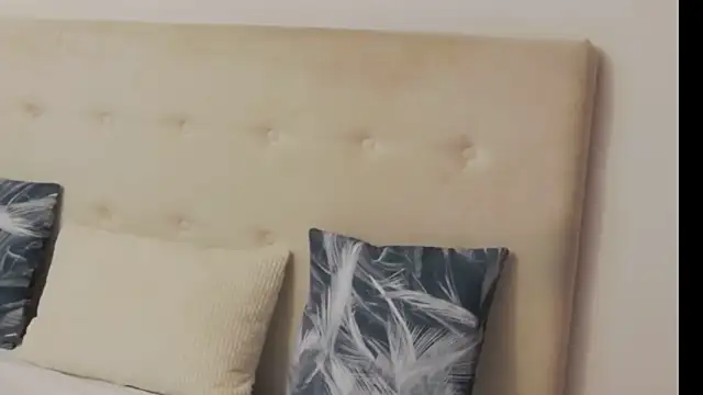 CassieHilton online show from October 6, 6:41 pm