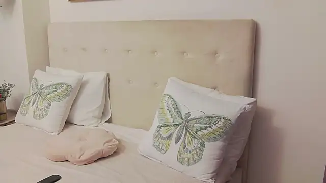 CassieHilton online show from March 25, 10:19 pm