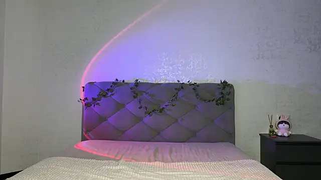 GracefulCharm online show from April 17, 10:12 pm