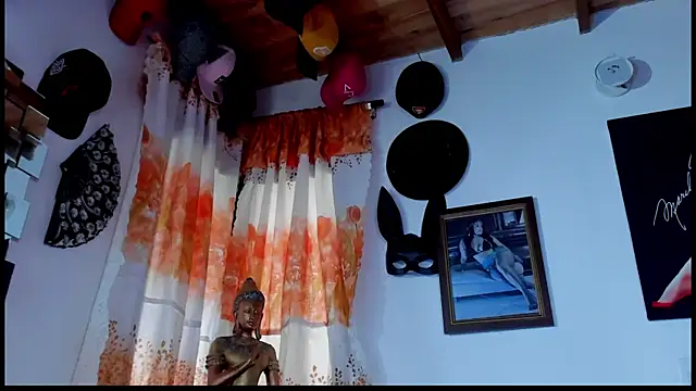 seleneh online show from October 4, 6:31 pm