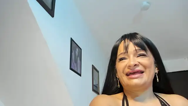 seleneh online show from March 14, 7:31 pm