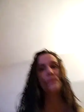 Snapshot of LauraBaby chatting on December 13, 8:04 pm LauraBaby online show from December 13, 8:04 pm