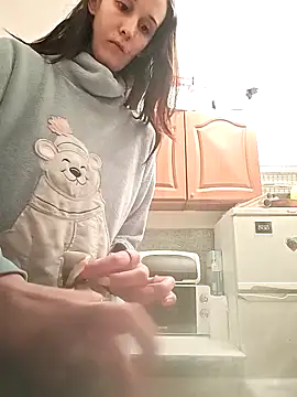 Snapshot of LauraBaby chatting on February 26, 5:24 pm LauraBaby online show from February 26, 5:24 pm