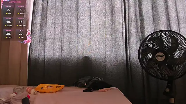 Amina hafsa online show from February 13, 7:14 pm