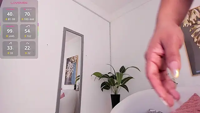 Amina hafsa online show from September 26, 8:05 pm