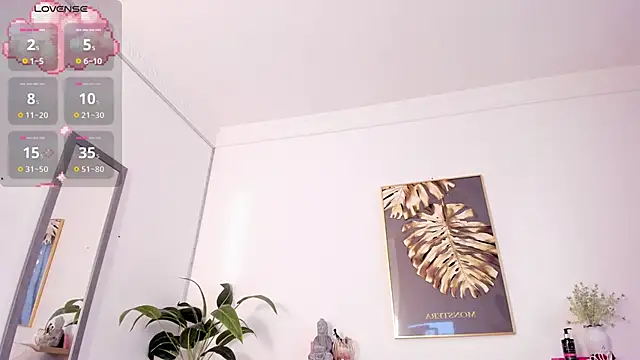 Amina hafsa online show from October 3, 7:26 pm