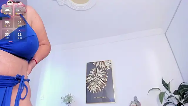 Amina hafsa online show from October 25, 8:31 pm