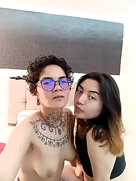 anaroman01 online show from March 26, 8:07 pm