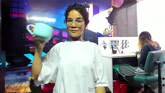 anaroman01 online show from September 26, 4:47 pm