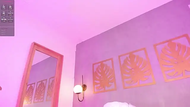 Snapshot of majo_rosse_ chatting on February 15, 6:47 am majo rosse online show from February 15, 6:47 am