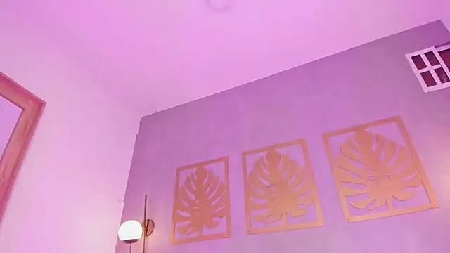 majo rosse  online show from March 27, 7:15 pm