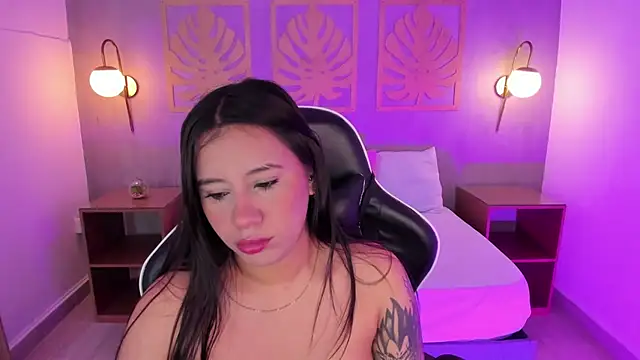 Snapshot of majo_rosse_ chatting on September 20, 7:08 pm majo rosse  online show from September 20, 7:08 pm