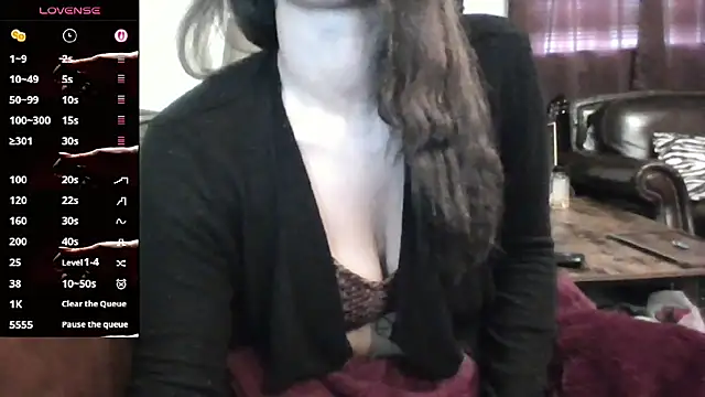 Snapshot of DarcieRoselli chatting on June 27, 9:54 pm DarcieRoselli online show from June 27, 9:54 pm