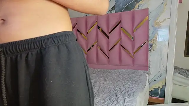 daddyissuesss  online show from October 27, 7:37 pm