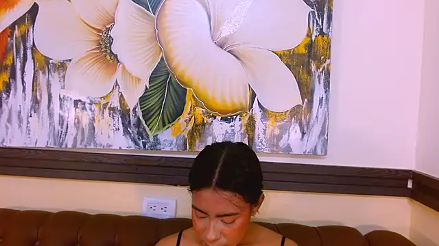 Snapshot of VeronicaRobles chatting on November 7, 6:34 pm VeronicaRobles online show from November 7, 6:34 pm