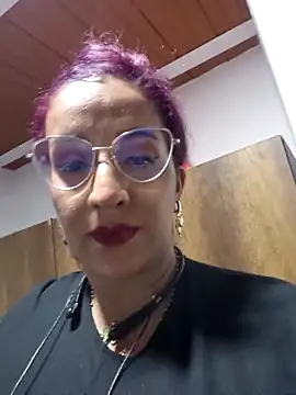 andreafetishx online show from February 22, 10:42 pm