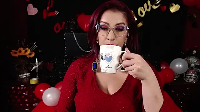 andreafetishx online show from February 14, 10:43 pm