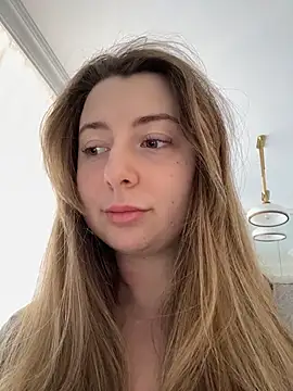 curvyflawless online show from February 21, 9:44 am