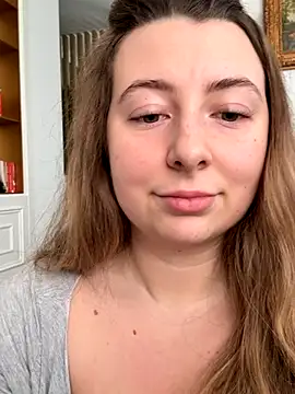 curvyflawless online show from October 31, 7:49 am