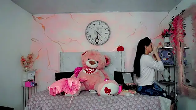 maria camilacms online show from March 5, 6:04 pm