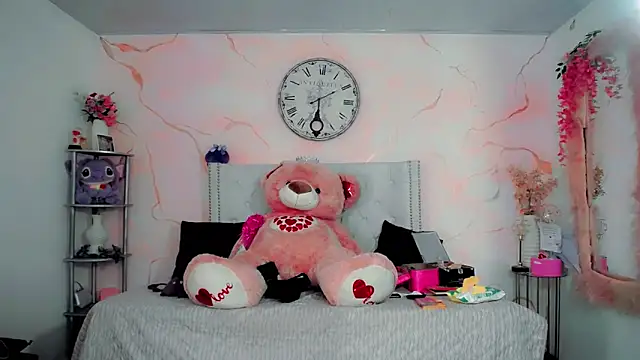 maria camilacms online show from March 31, 5:37 pm