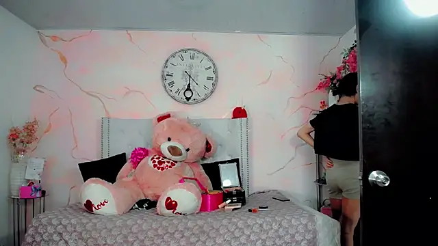 maria camilacms online show from March 11, 6:24 pm