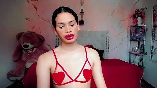 Snapshot of maria_camilacms chatting on July 16, 7:33 pm maria camilacms online show from July 16, 7:33 pm