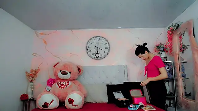 maria camilacms online show from January 13, 6:12 pm