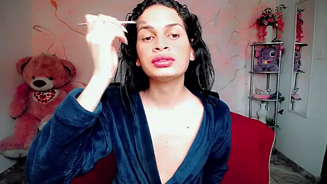 Snapshot of maria_camilacms chatting on July 11, 6:19 pm maria camilacms online show from July 11, 6:19 pm