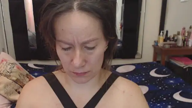 Snapshot of CATRINA-83 chatting on October 11, 11:55 am CATRINA-83 online show from October 11, 11:55 am