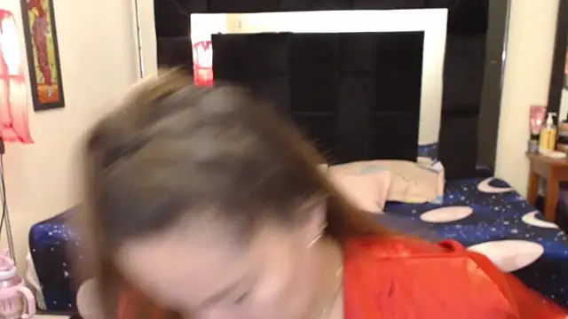 Snapshot of CATRINA-83 chatting on October 5, 1:46 pm CATRINA-83 online show from October 5, 1:46 pm