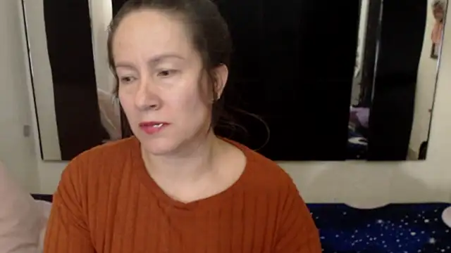 Snapshot of CATRINA-83 chatting on October 16, 2:31 am CATRINA-83 online show from October 16, 2:31 am